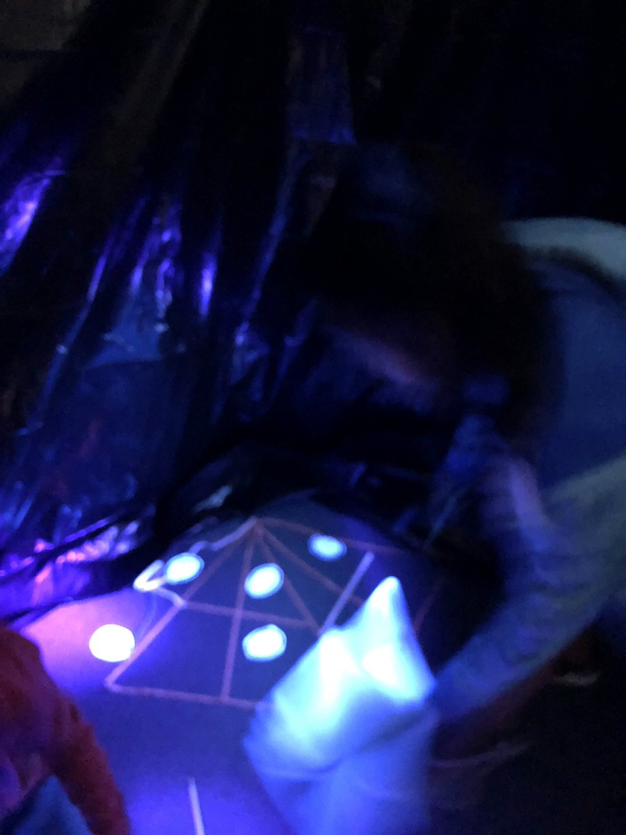 tuckertotsin106's tweet image. This week was all about spider math! 🕷🕸 #llamasdoingwork #llamamathadventures #spidermath @henrielibrary