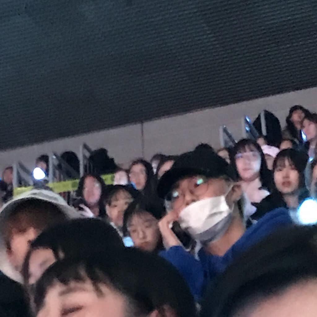 181103 jinwoo and moonbin attended seventeen’s concert꒰  #진진  #문빈  #세븐틴  #아스트로 ꒱