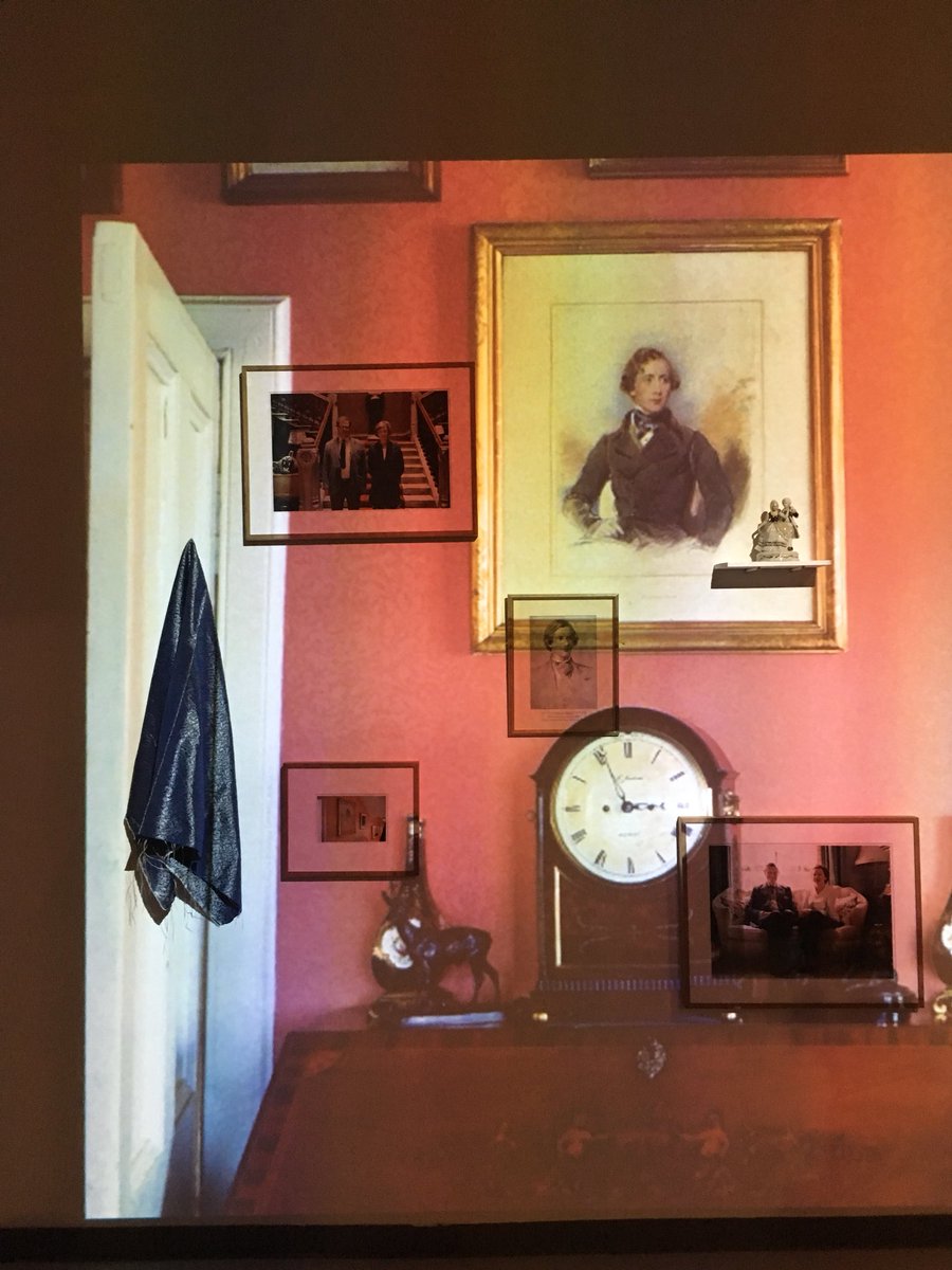 GRproject_'s tweet image. Install shots from A Class(y) Lecture by @elly_clarke @ Galerie Wedding. Show’s up till Thurs 8th, w IRL pix &amp;amp; objects, projections, script &amp;amp; audio. A Class(y) Conversation with Jan Tappe is on Thursday at 19H. galeriewedding.de #aclassylecture #ellyclarke #georgerichmondRA