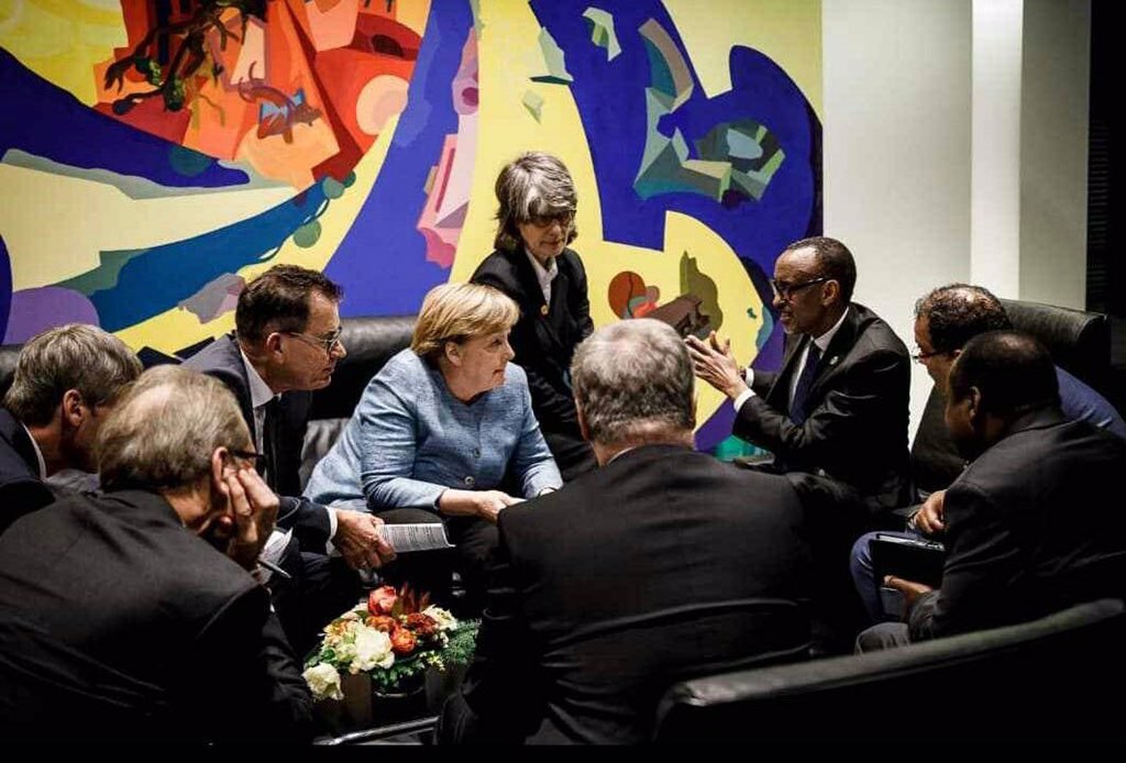 KimKamasa's tweet photo. .@AlibabaGroup has established electronic world trade platform hub in #Rwanda, @VWGroup wants to test its car-mobility solution in Rwanda,an American company (Ampersand) currently testing the use of electric motorcycles in Rwanda #RwandaWorks https://t.co/ctvSUENmQS