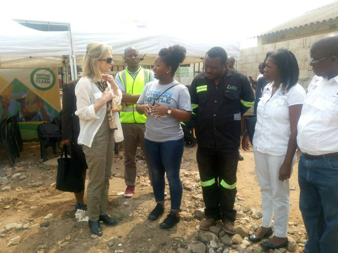ManjaPamodzi's tweet photo. Happening now: Vice President, General Counsel and Corporate Secretary of the Millennium Challenge Corporation Jeanne Hauch appreciating MCC's role in supporting @manjapamodzi at Mtendere Aggregator Site. 
#MCC #ManjaPamodzi #ZambianBreweries #ABInBev #Recycle #Zambia #MCA https://t.co/d8fffkyfAs