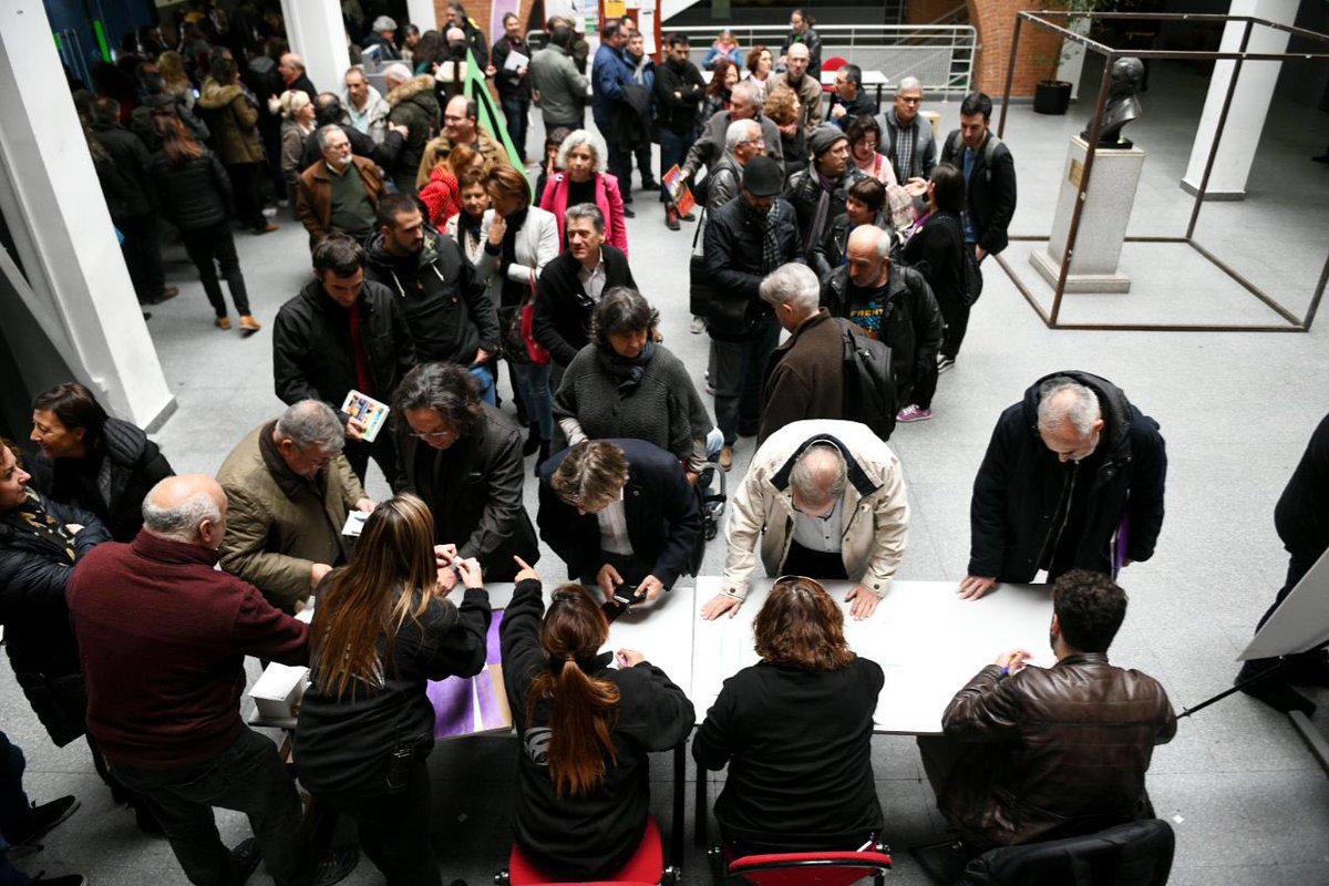 Podem_BCN's tweet photo. Todo a punto para que empiece el primer Gran Encuentro Municipalista de Alcorcón con compañeros y compañeras de todo el Estado #SiSePuede https://t.co/ncDUlDvkCb