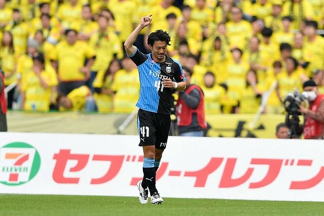 サッカーダイジェスト على تويتر J1採点 寸評 川崎 3 0 柏 家長が圧巻のパフォーマンス 柏は拙い出来で完敗 サッカーダイジェストweb T Co Ss4vncjtcu 川崎フロンターレ 柏レイソル J1 Jリーグ サッカーダイジェスト على تويتر J1採点 寸評 川崎 3 0 柏 家長が圧巻のパフォーマンス 柏は拙い出来で完敗 サッカーダイジェストweb T Co Ss4vncjtcu 川崎フロンターレ 柏レイソル J1 Jリーグ