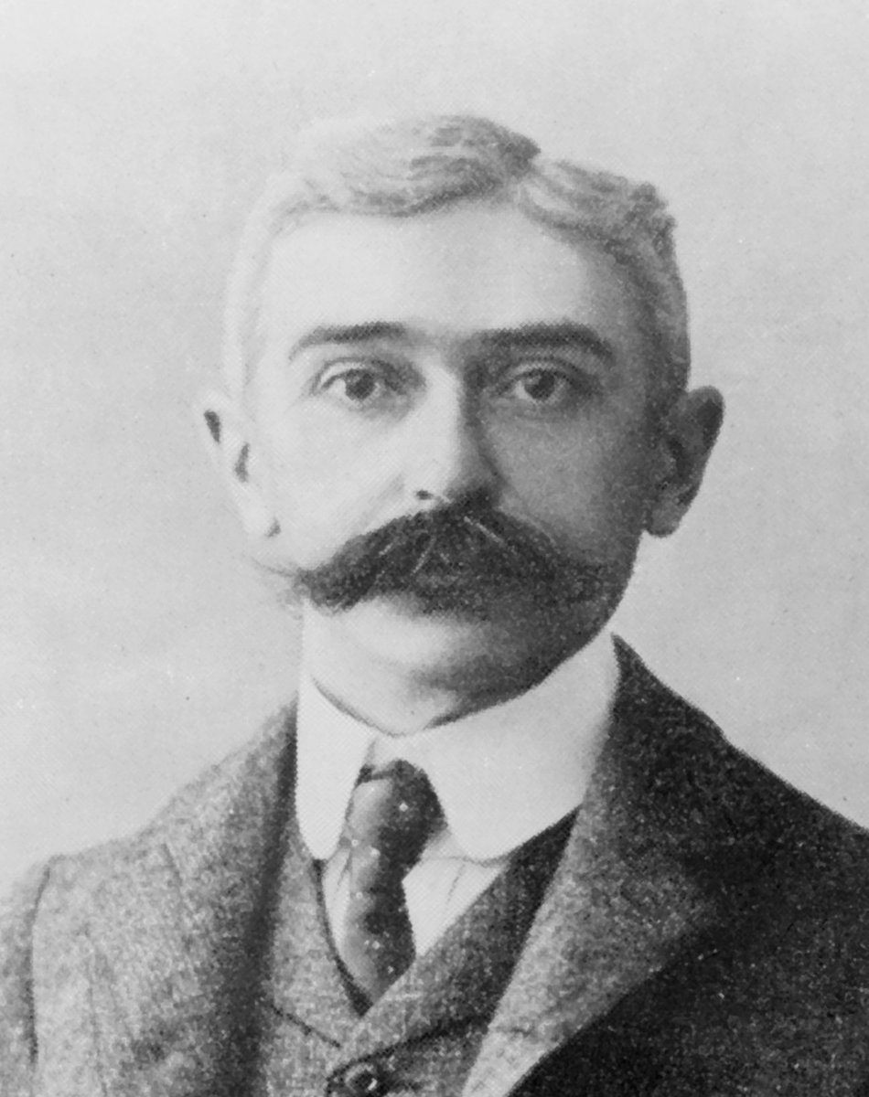 deporte_educa's tweet photo. En un mundo tan competitivo donde solo los resultados parecen ser válidos, recordemos los valores del deporte que nos transmitió el barón Pierre de Coubertin en los primeros Juegos Olímpicos: "Lo esencial en la vida no es vencer, sino luchar bien" #Valores #JuegosOlimpicos https://t.co/dlMyMBJuiY