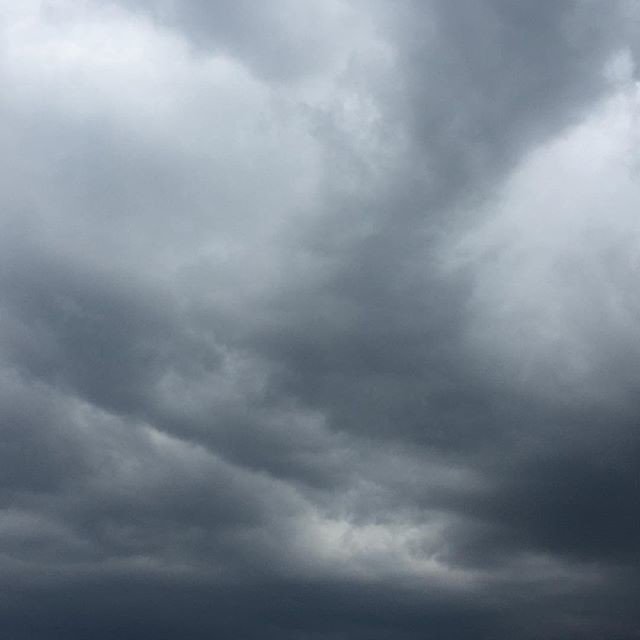 Crocieristi's tweet photo. Reposting @cloudy_moments:
#cloudymoments
#clouds #cloud #cloudporn #weather #lookup #sky #skies #skyporn #cloudy #instacloud #instaclouds #instagood #nature #beautiful #gloomy #skyline #horizon #overcast #instasky #epicsky #crazyclouds #photooftheday #cloud_skye #skyback https://t.co/dw5SPgSDO5