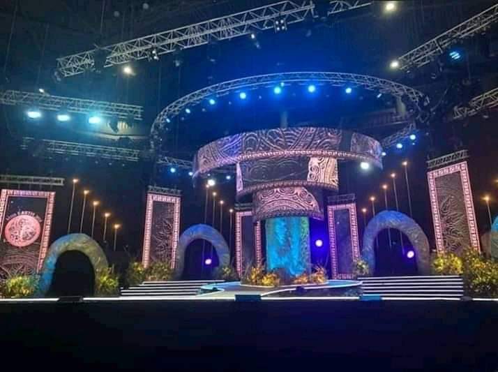smerodge's tweet photo. Ms. Earth 2018 Stage.😍 Pak na Pak! Major Upgrade. Ito talaga ang tunay na MAJOR PAGEANT. Whoever the winners tonight, Congratulations!
#MsEarth2018 https://t.co/k54zTYzXYQ