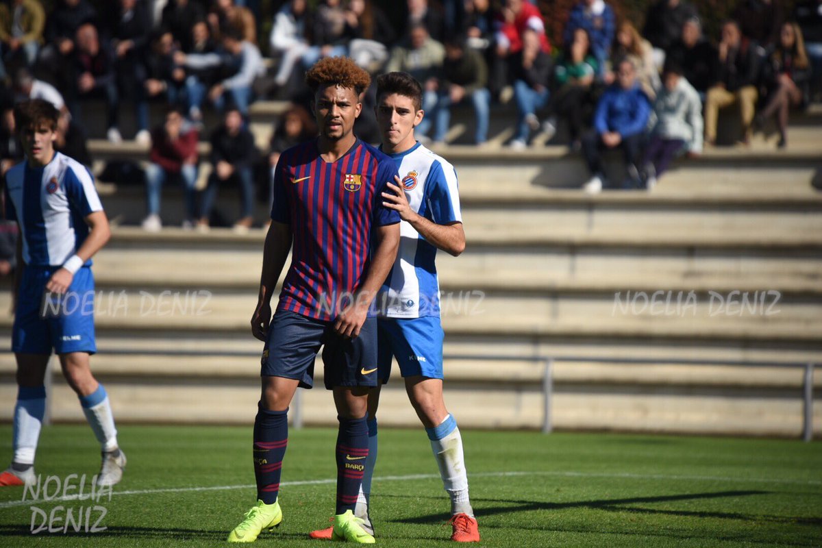 Descanso | FCB Juvenil A 1- Espanyol Juvenil A 1, marcaron Ansu e @Ivangc_18 #FCBLive #Masía #PlanterRCDE #PlanterFCB #DH #derbi