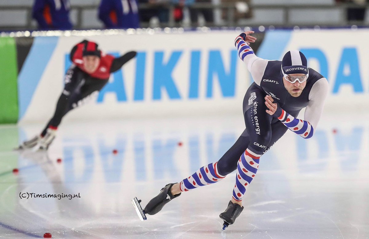 Ik moet me helaas afmelden met een lies blessure. Gisteren alles gegeven, maar het was niet genoeg.. Het komt nooit goed uit maar deze timing is zuur 2 dagen voor de kwalificatie!
.
———
#wckt #schaatsen #altijdblijvenlachen #comebackstronger #gewestfryslân