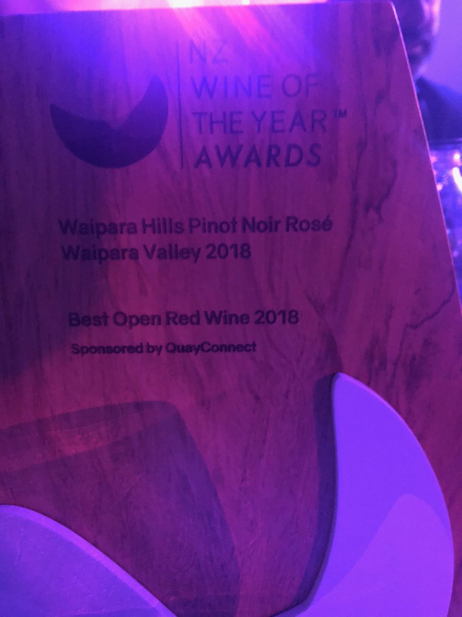 Actually. THE BEST. ⁦@nzwineoftheyear⁩ #bestredwine ⁦<a href="/QuayConnect/">QuayConnect</a>⁩ #rose #waipara #waiparahills ⁦<a href="/jackoglover/">Jack Glover</a>⁩