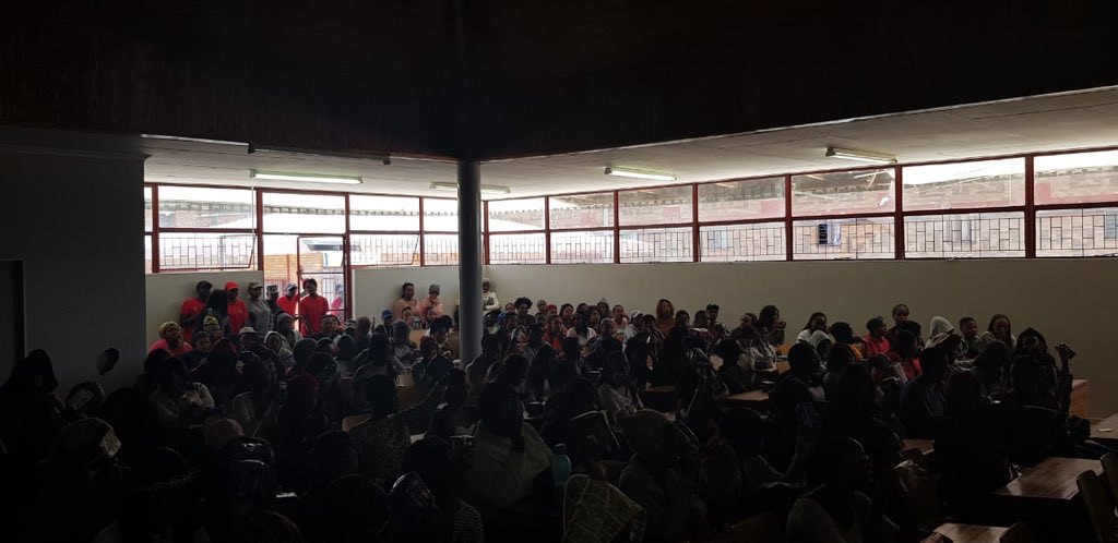 EffscUnilim's tweet photo. We have done it again ... this is our First Sanitary Towel Distribution Programme without power ..!!! EFFSC Unilim Branch will never forsake students especially female students ..#2019WeVoteEFF @UnivenEFF @KeyakaUL @isaac_hlungwana @EFFStudents @EFFSouthAfrica https://t.co/49f5qomHiC