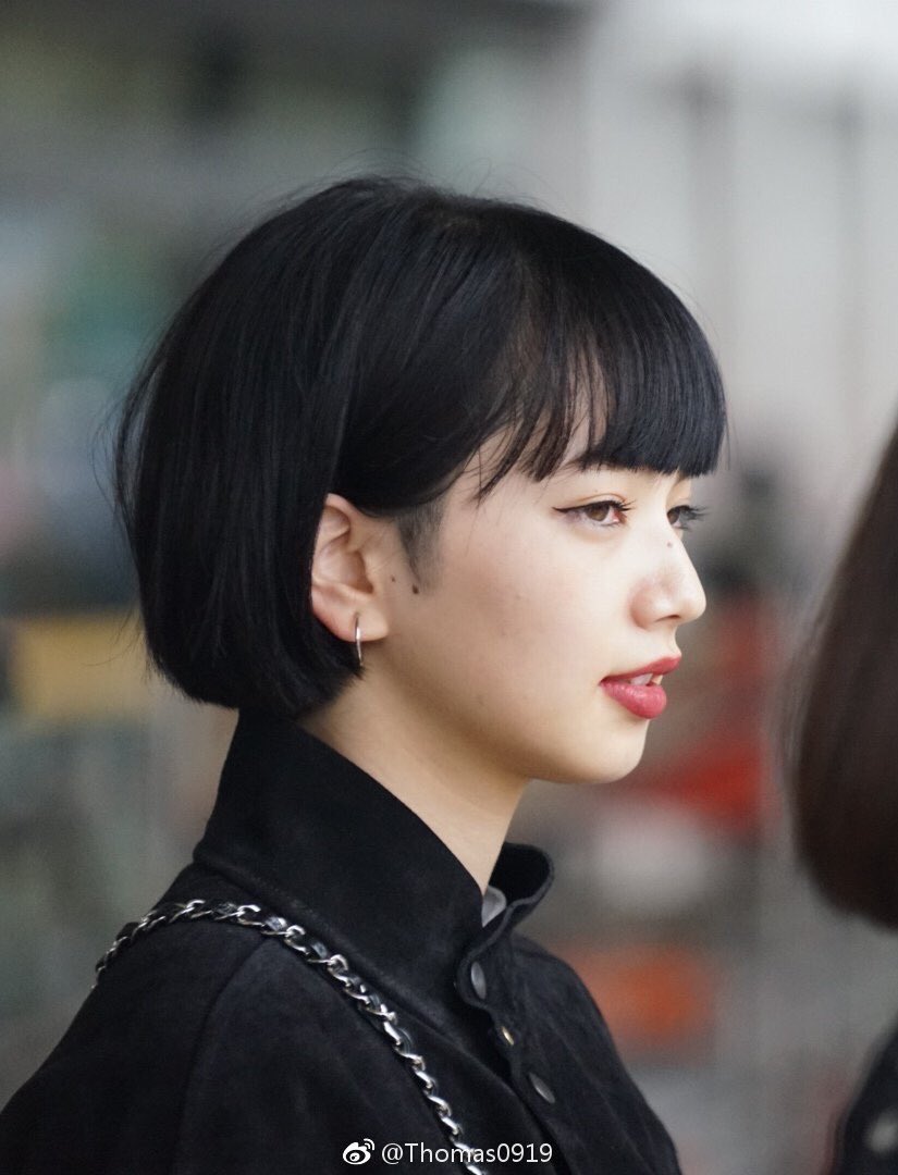 Twitter 上的 𝐌𝐈𝐋𝐊 小松様の私服シンプルな感じだけどもちゃんと小松菜奈感が滲み出ていて好き T Co Dsfedzowhk Twitter