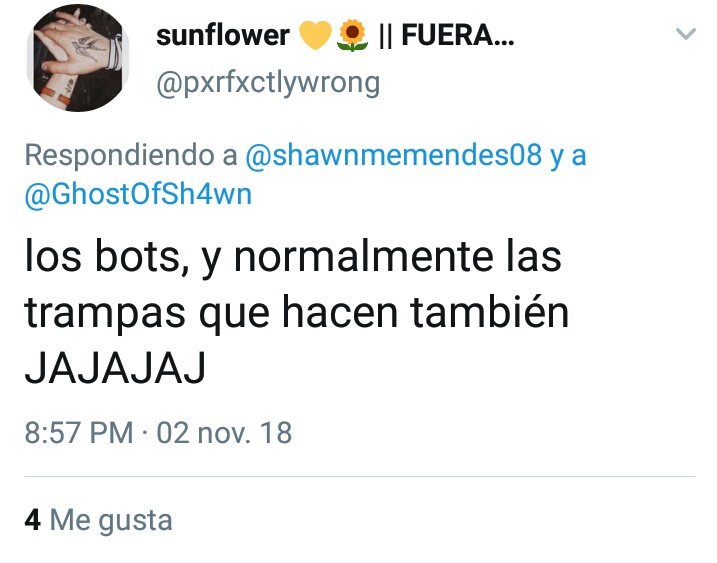 Young_foreverV's tweet photo. Ya se habían tardado en descubrir que somos Bots, ahora falta que descubran a la empresa Karmy o a los mayordomos 😱

@BTS_twt 
#MTVEMABiggestFansBTS https://t.co/tAZbm25INN