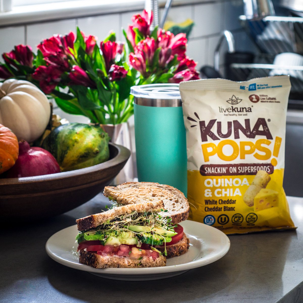 KunaPops's tweet photo. This combo is the perfect way to celebrate #NationalSandwichDay. RT if you want one! #lunchgoals #KunaPops #quinoa #chia https://t.co/cpkX0W9yOJ