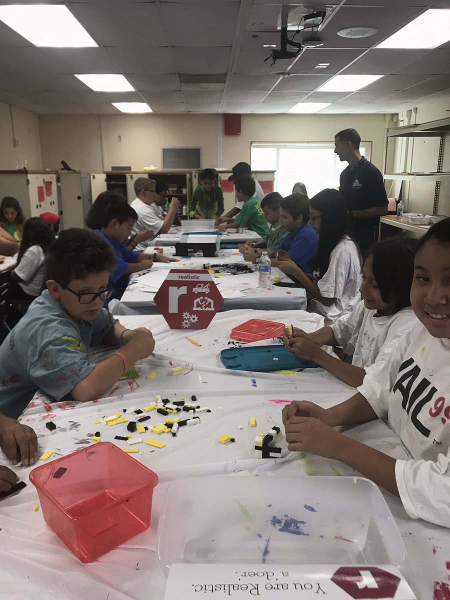 Lesley Ezop tweet media