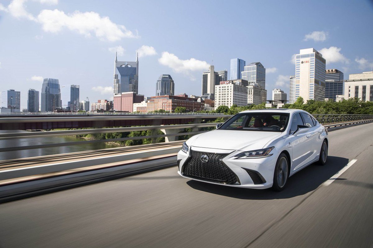 Nowy Lexus ES najbezpieczniejszy w swojej klasie! bit.ly/2ALckhc| #bezpieczeństwodrogowe #ClearandDeep #EuroNCAP2018 #exumag #filozofiaYET #JunichiYukiyasu #KentoShintaku #KoichiWada #Komfortjazdy #LaneTracingAssist #LexusCoDrive #LexusES