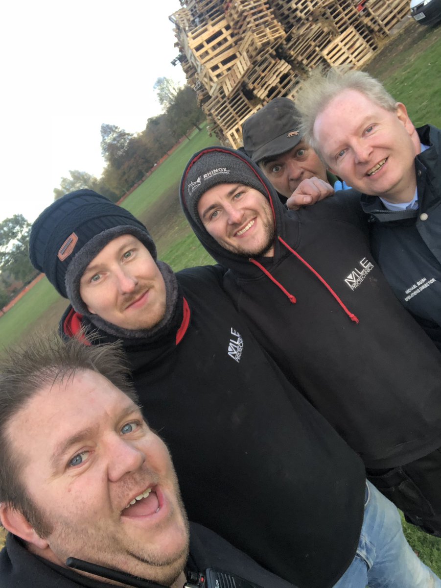 Big Bopper Ents (@bigbopperents) on Twitter photo All ready with the teams from <a href="/WicksteedPark/">Wicksteed Park</a> and <a href="/mlepyro/">MLE Pyrotechnics</a> for tonight big Firework Show #bonfirenight #fireworks #kettering All ready with the teams from <a href="/WicksteedPark/">Wicksteed Park</a> and <a href="/mlepyro/">MLE Pyrotechnics</a> for tonight big Firework Show #bonfirenight #fireworks #kettering