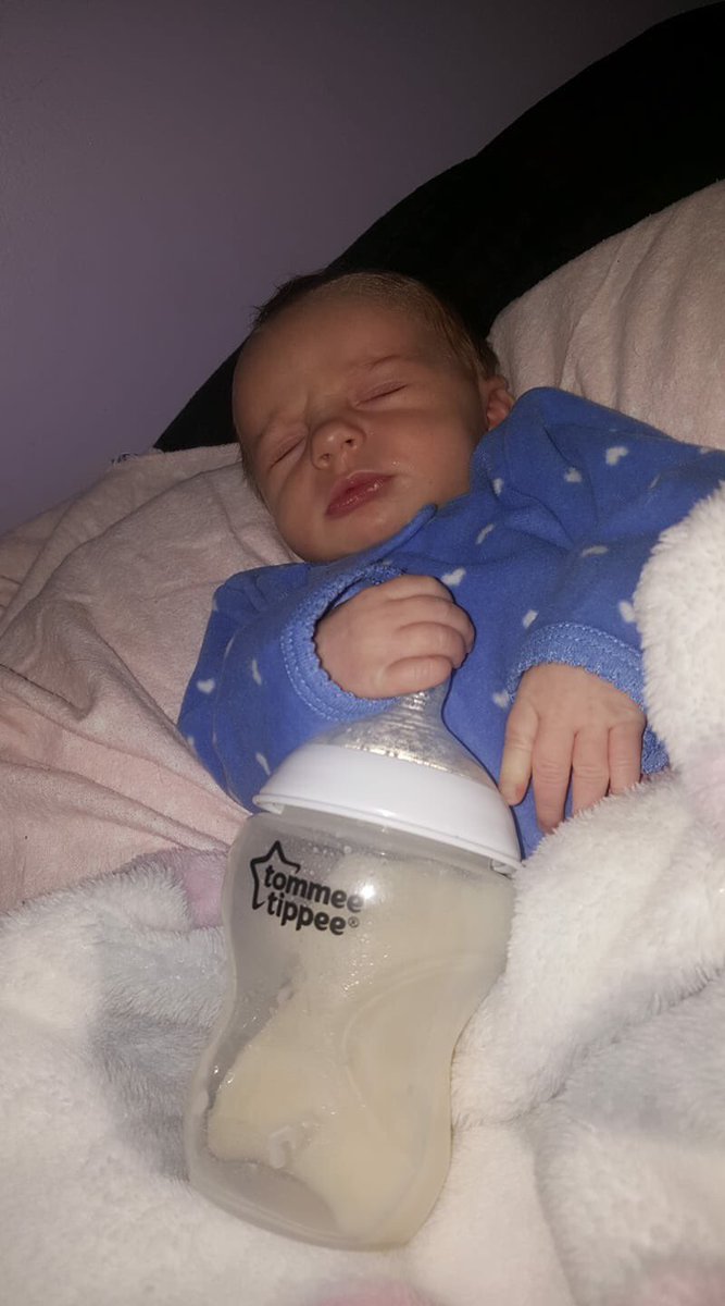 RaderKaylee's tweet photo. I got to see Riley for the first time last night and i can’t get enough of her😭❤️ https://t.co/40nKzcBBjG