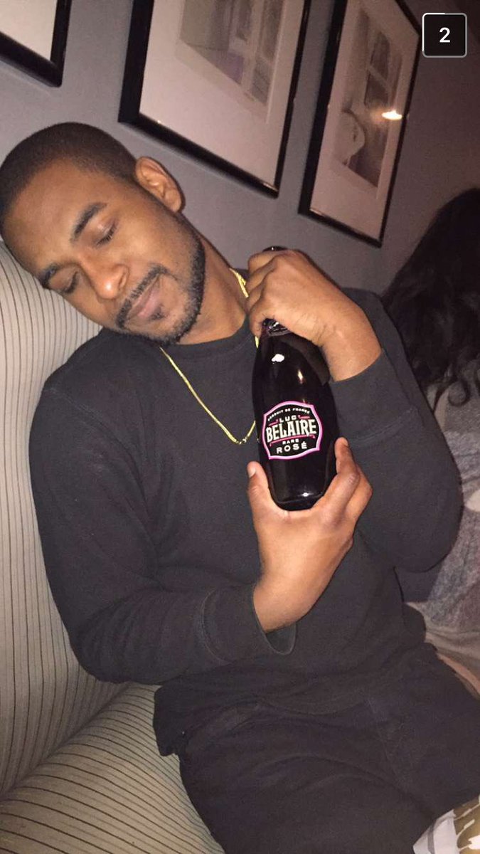 AlmightyTrop's tweet photo. Happy birthday bro! @janedcw #TrashGang #Paperboiz https://t.co/zzJrxk3thE