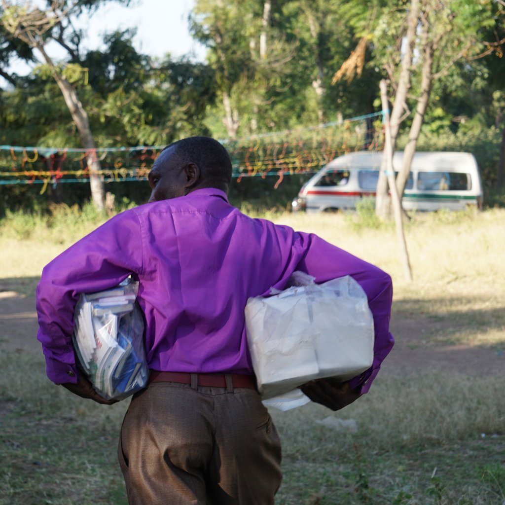 ABHBooks's tweet photo. Your giving to ABH directly correlates with placing boxes of books in the hands of East African pastors. Although changes come soon to ABH, we will continue fulfilling our vision of providing simplified pastoral training in bite-sized books to East African pastors and beyond! https://t.co/I6FZZhCwZE
