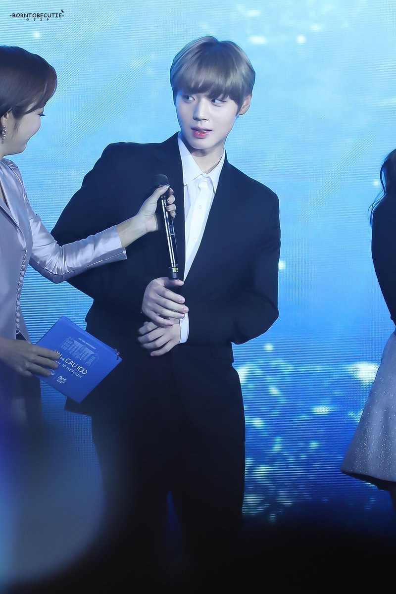 borntobecutie99's tweet photo. 181010 중앙대 100주년 행사

#박지훈 #지훈 
#워너원 #WannaOne https://t.co/jXwfemTdIZ