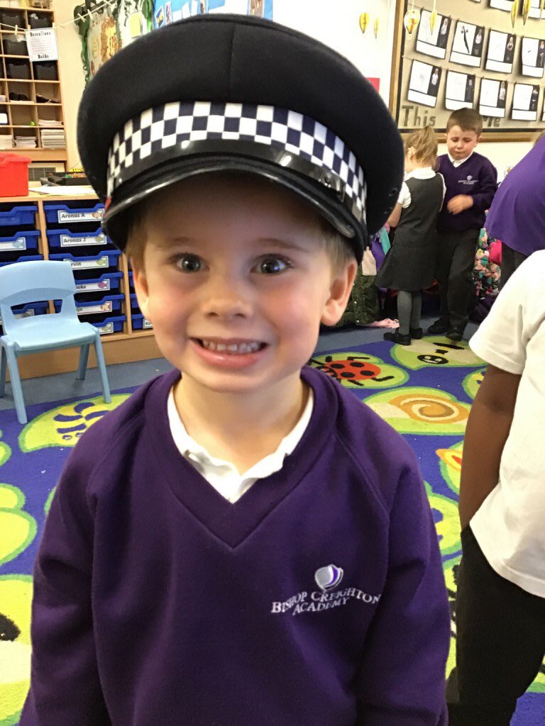 What a fantastic class blog post from our Little Penguins showcasing their learning from our #BeepBeepDay! Thank you @PboroCops @CambsCops @Brakecharity #RoadSafety Read it here! bishopcreightonacademy.org/blog/?pid=489&…