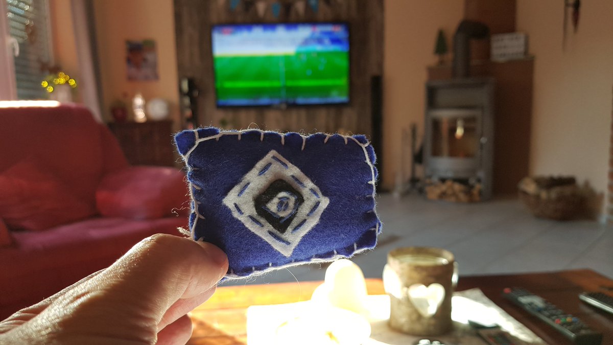 RiegerAndreas's tweet photo. #Glücksbringer von meiner #Deern !
😍😍😍😍😘😘😘😘
#hsvkoe #nurderHSV 👈 https://t.co/vJorMw7n4i