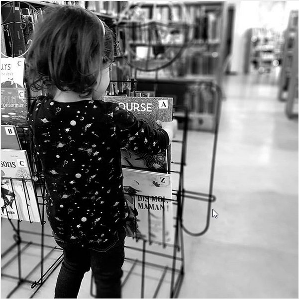 bibsevran's tweet photo. [Instant 2 bib]
Un samedi matin dans vos bibliothèques...
#bibsevran #petitslecteurs #douceur #bibliothequeyourcenar https://t.co/FqclG7Dh1O