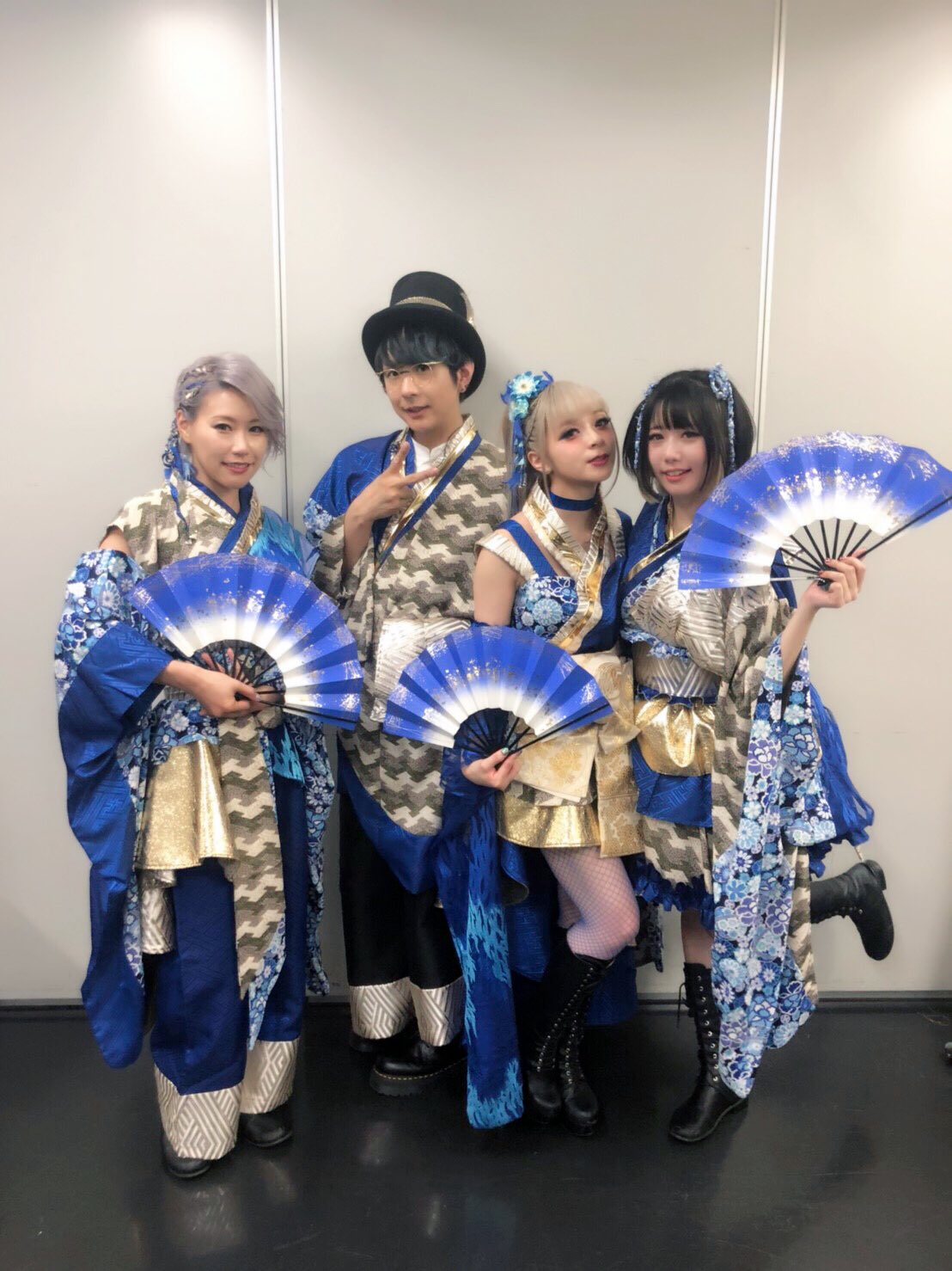 メイリア・toku 直筆サイン入り GARNiDELiA 初回限定　響喜乱舞 楽天ブックス: 響喜乱舞 - GARNiDELiA - 4547366368918 : CD