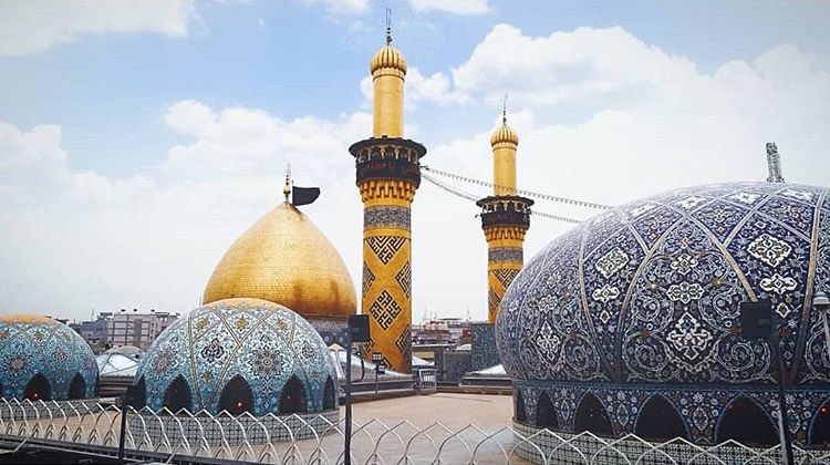 '

" توعَدني أرجَع و أزورَك . . " 💔

- حبيبي عبّاس