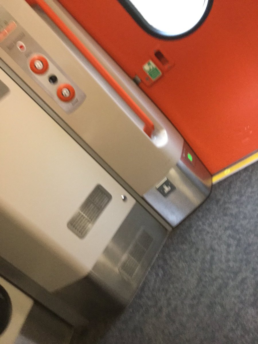 Jade Louise Smith ( Jadelou_xxx) Twitter