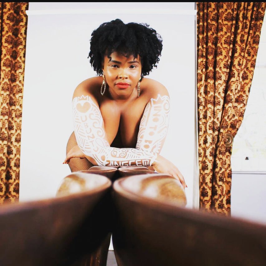 bsiyapi's tweet photo. https://t.co/CkAZgcPUD9 vote for me for spot in the top 16 #mscurvybodysa https://t.co/YXDjGmupjT