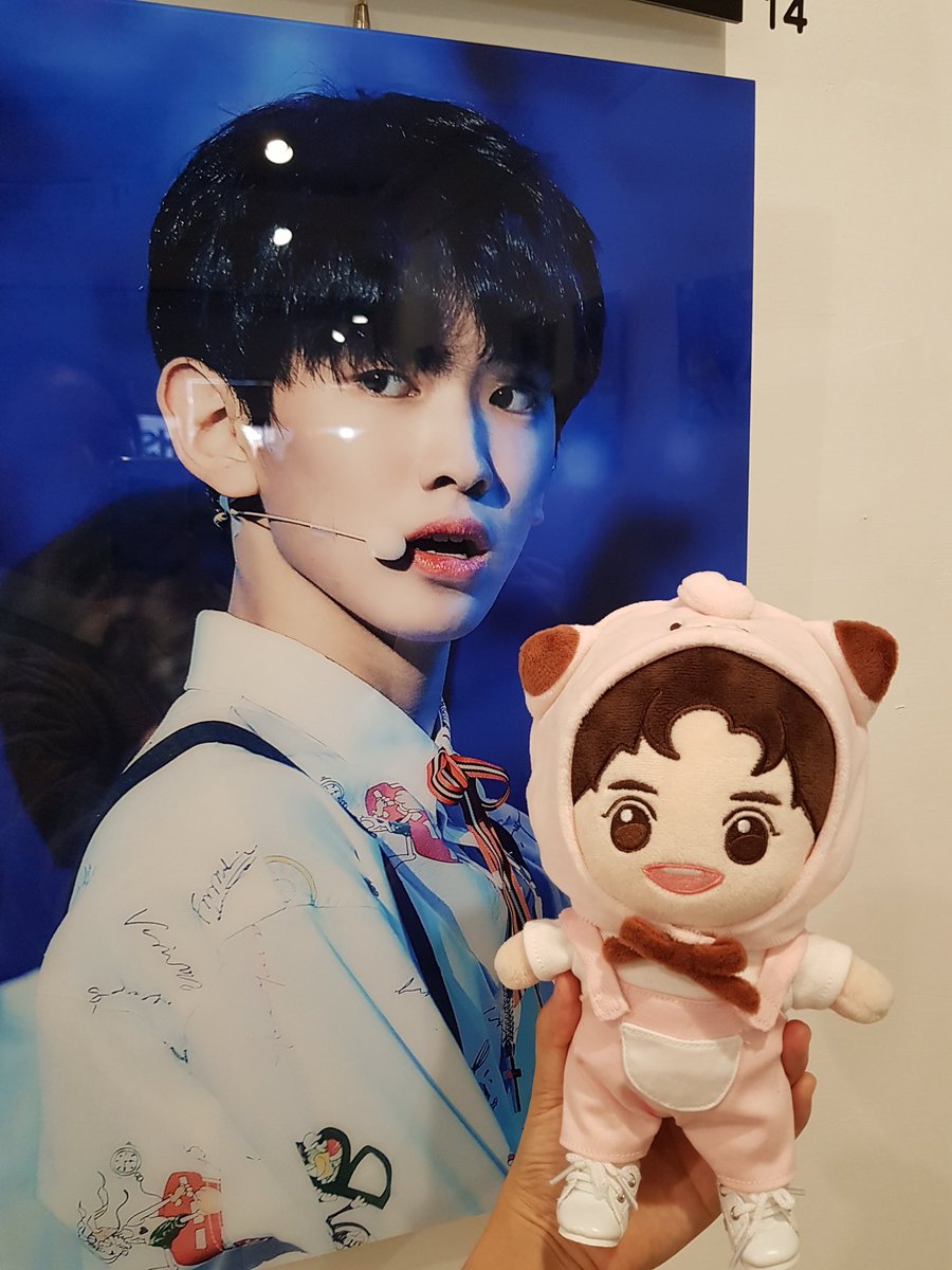 summerx21's tweet photo. 웅이랑 벱웅이랑 #베비웅 https://t.co/XjDExc9T7c