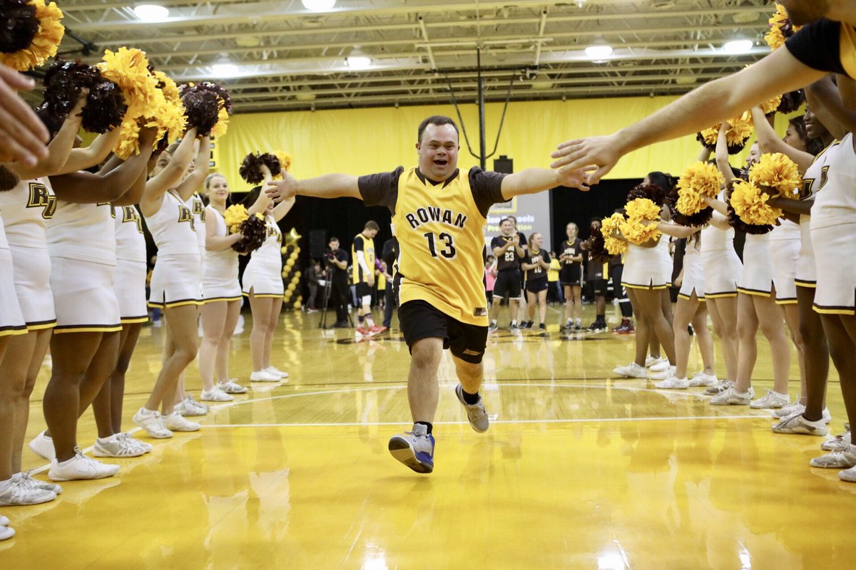 Today, @RowanUniversity Unified Sports program is being recognized by @espn and @SpecialOlympics as a top 5 Unified Champion Banner School. The only college to receive this honor! #ChooseToInclude