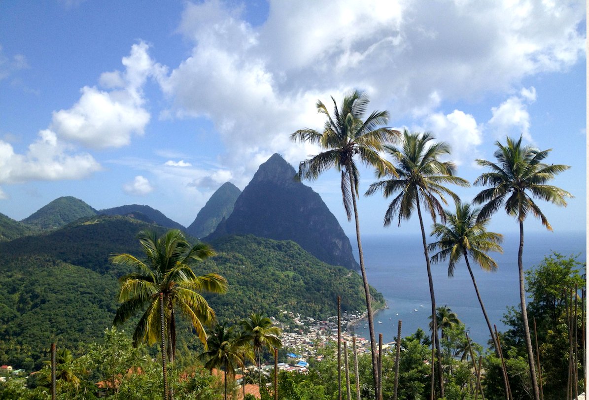EdWetschler's tweet image. #TravelNews: Today is the day @JetBlue initiates Mint Service from Boston to #StLucia. @Recommendmag @Travel_StLucia #Caribbean #airlines