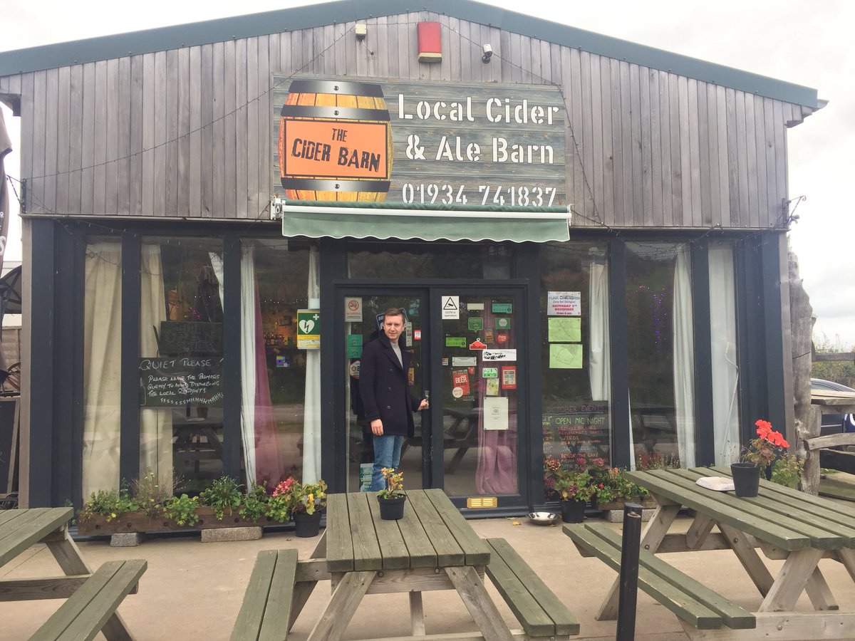 jeanettetvcrime's tweet photo. What a quirky little place in Somerset. #ciderbarn https://t.co/jF9i0BAj65