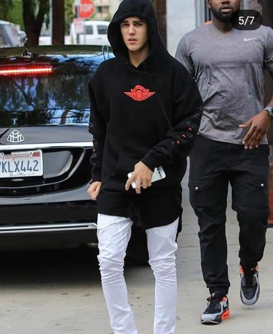 PORRITODEJUSTIN's tweet photo. estoy enamorada ayuda https://t.co/wK98BdxcL6