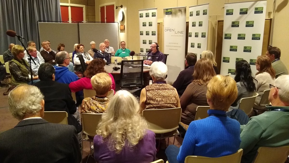 OpenLineRadio1's tweet image. We are LIVE from @MoodyRadio's historic Studio B with special guest @MoodyPublishers author and radio host, @DrGaryChapman. Join us on moodyradio.org or your favorite station now until 11am CT/Noon ET. #LiveRadio #TalkRadio #5LoveLanguages