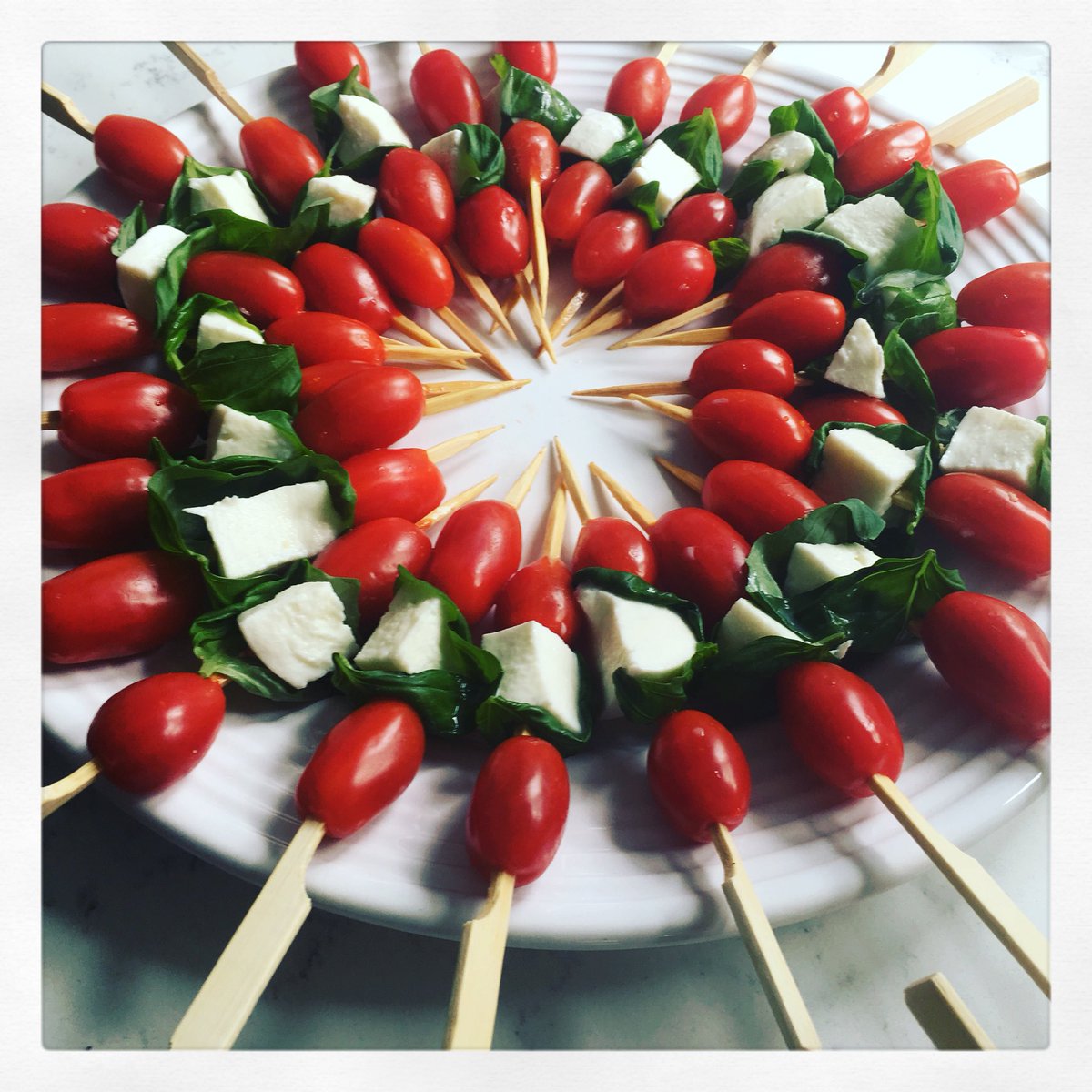 ClaireJ29033154's tweet photo. Party buffet food. Claires Kitchen in full swing today with finger buffet food. #fingerbuffet #party #partyfood #glutenfree #glutenfreeparty #healthypartyfood #christmaspartyfood #instafood #foodideas #healthyfood #veggieparty #instagood #foodphotography https://t.co/TAxq9R9cNM