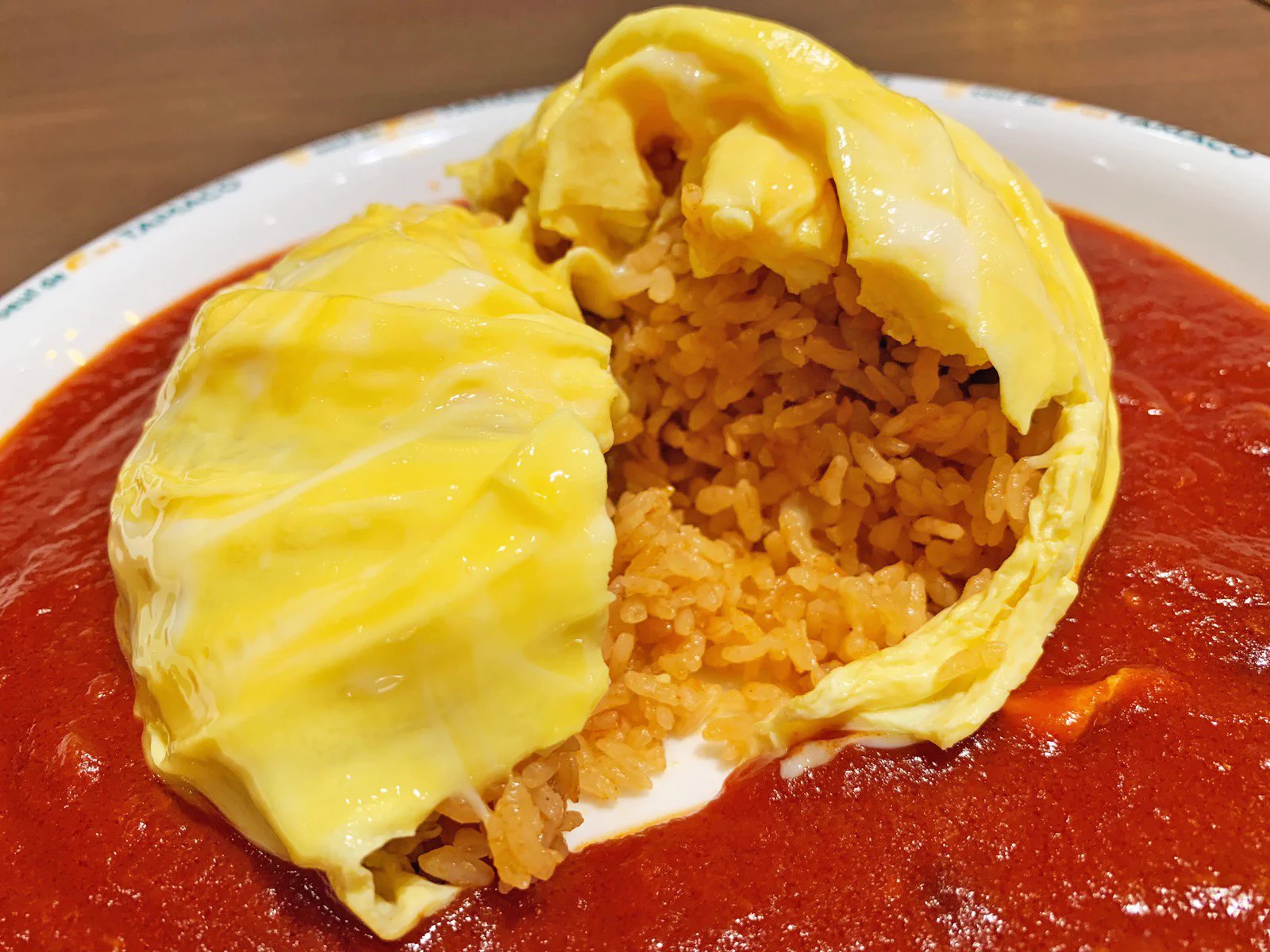 かわいいwwwドレープ型のオムライスのようです!美味しそうwww