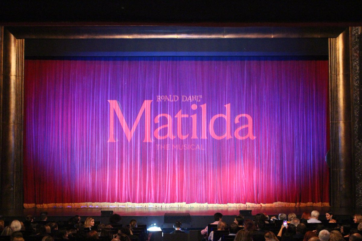 Matilda The Musical στο Θέατρο Ακροπόλ

Ημέρες και ώρες παραστάσεων:
Τετάρτη 19:00, Πέμπτη 20:00, Παρασκευή 21:00, Σάββατο 17:45 και 21:30, Κυριακή 18:00

Αγορά εισιτηρίων: tickets.theatroakropol.gr

Εισιτήρια στα ταμεία του Θεάτρου Ακροπόλ: Τρίτη με Κυριακή 10:00 π.μ. με 9:30 μ.μ.