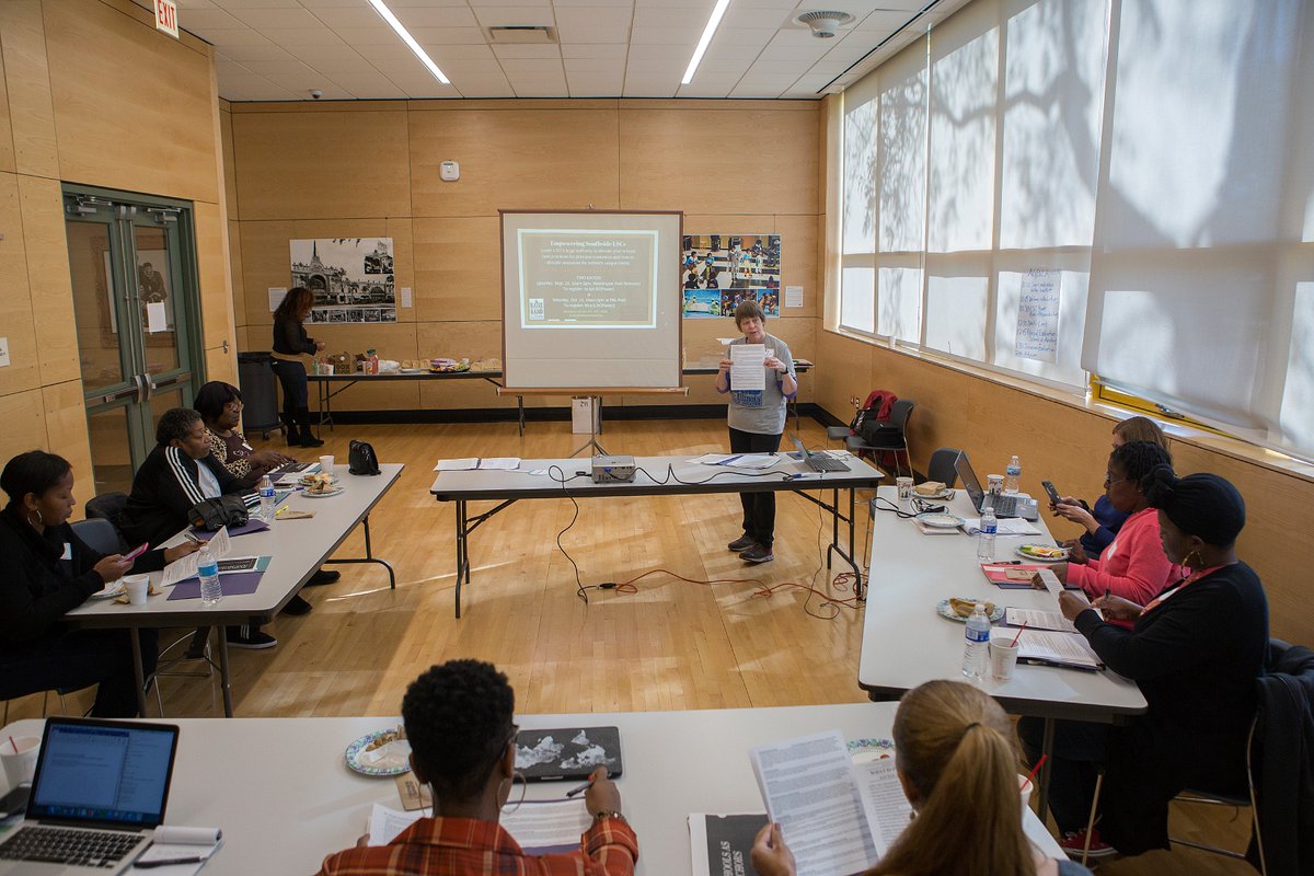 ILRaiseYourHand's tweet photo. Also grateful for these beautiful pictures of our powerful #OnTheTable2018 #ChiTrust events! @brendadelgado1 @JoyClendenning @J1Ramann Resources from the events here: https://t.co/vnaIvPFEGy https://t.co/oNc28cg405