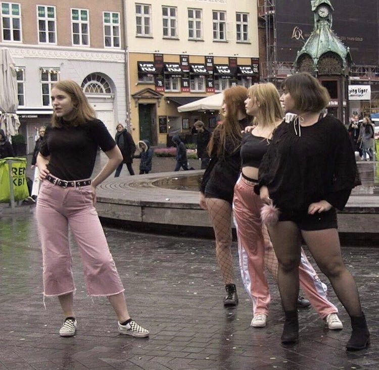 code9_official's tweet image. We just posted a new cover on YouTube!
“DDU-DU DDU-DU” by Blackpink
Check it out!👇
youtu.be/9SMFEWNEcV8