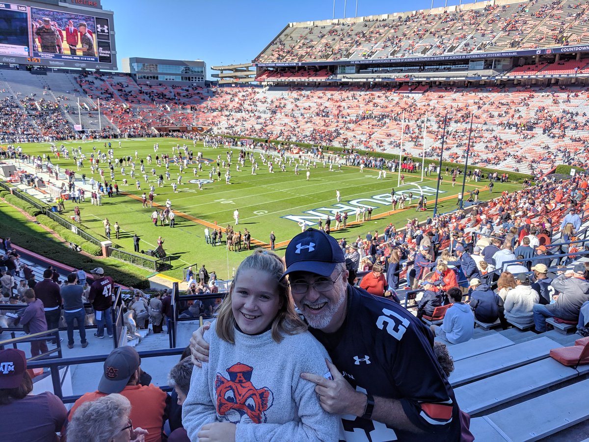 rfmay's tweet image. Having a great time. #WarEagle