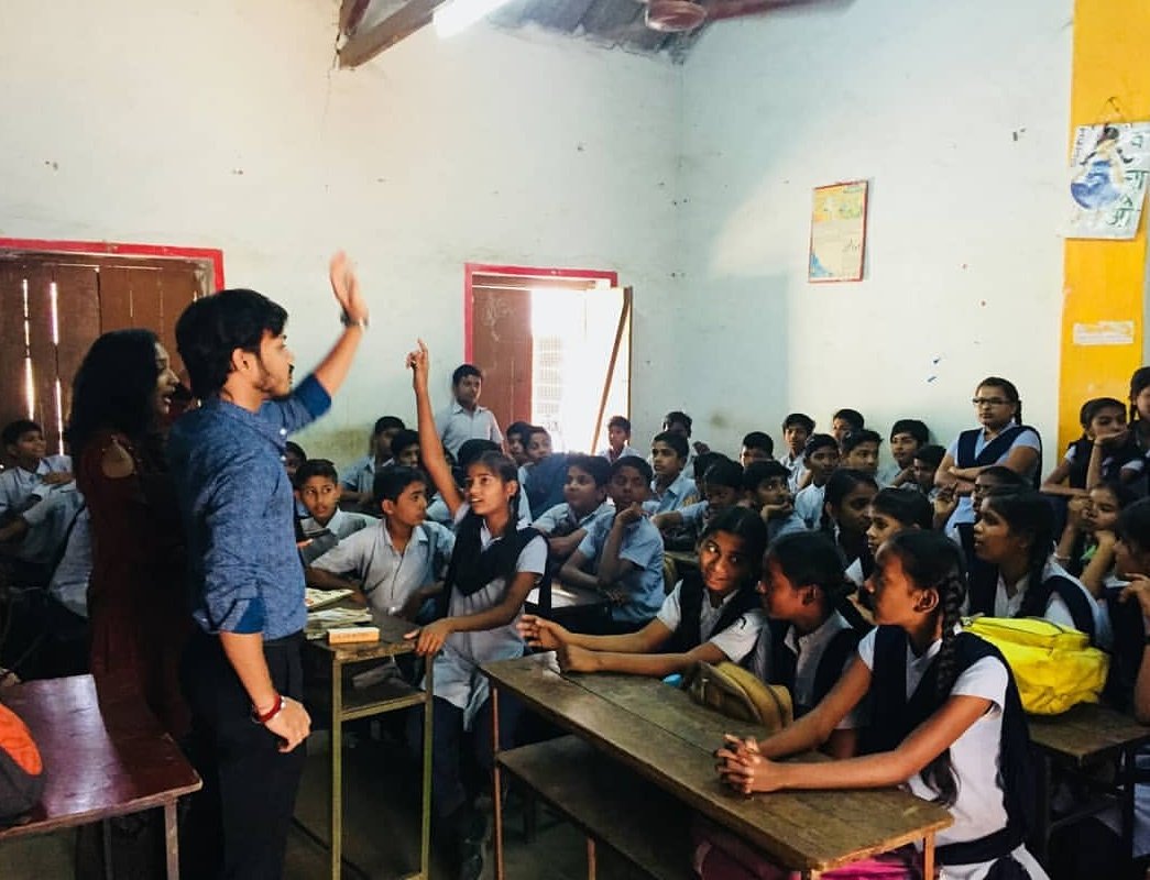 twinklef_india's tweet photo. Twinkle Foundation always focused on youth empowerment as youth is the future. Twinkle started 'The Oxygen' project in low income schools of Nagpur in Sept 2017. The Kids were taught about leadership skills, addictions, gender equality and various such issues. https://t.co/ToVBsQbS8w