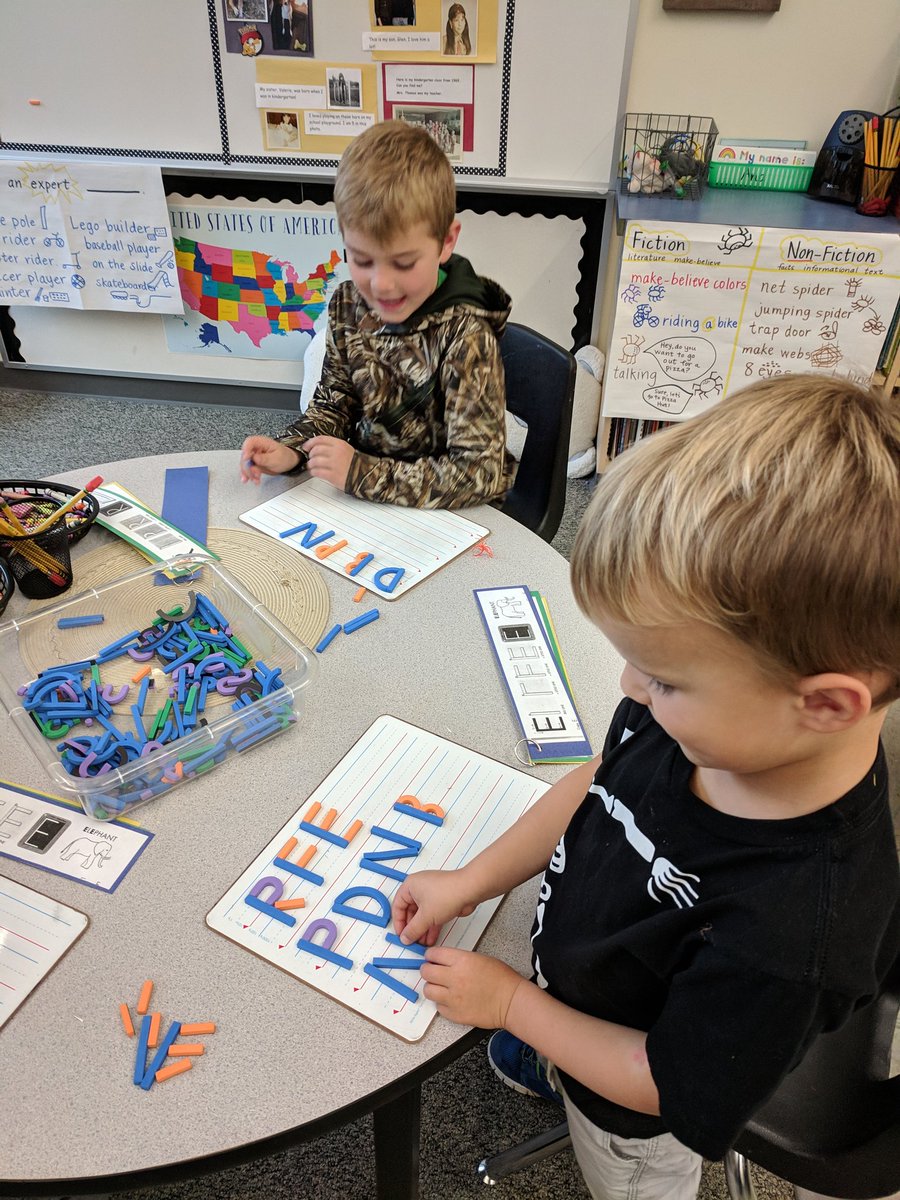 WintersImlayKs's tweet photo. experimenting with letter building magnets that support our new Handwriting Without Tears curriculum #teachimlay #purposefulplay #finemotorfun https://t.co/rllVBZ1Ctn