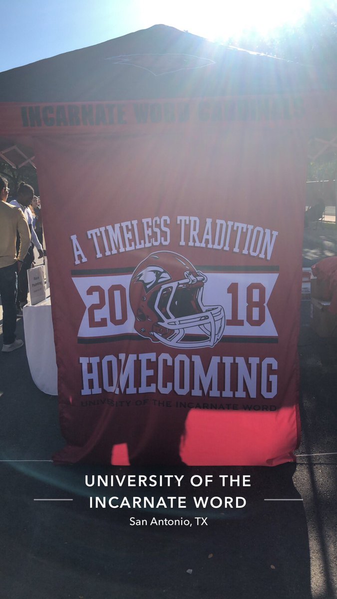 UIWcampusengage's tweet image. HOMECOMING GAME DAY IS HERE!! Come out to the student tailgate for food, fun, and games! 🏈👑