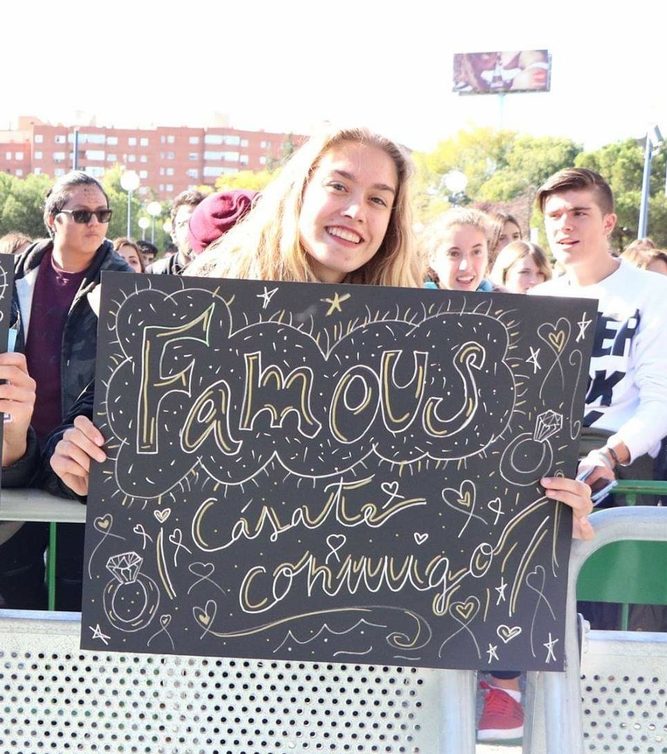 FAMOUSas 💚 tweet media