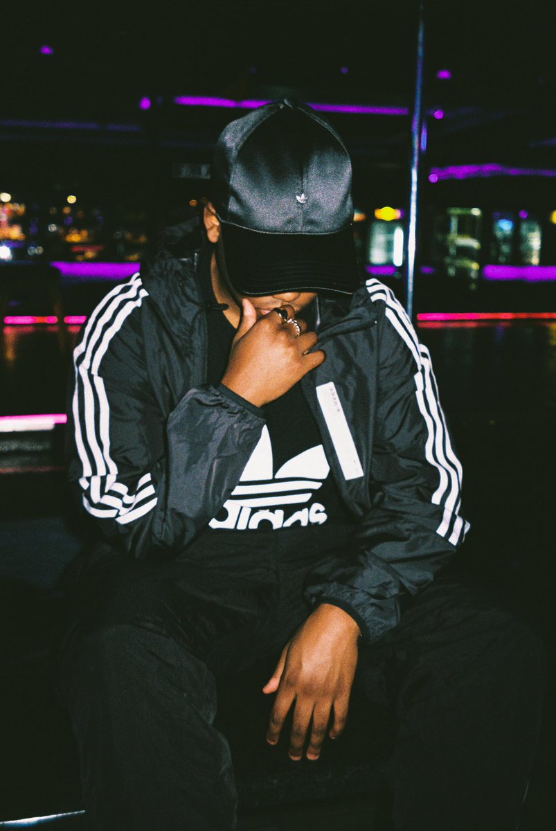 TKMogotsi's tweet photo. @adidasza @ntwrkarea3 📸 - NO LOCATION  #portraiture #prophere #adidasZA https://t.co/EJZ04qtXKp