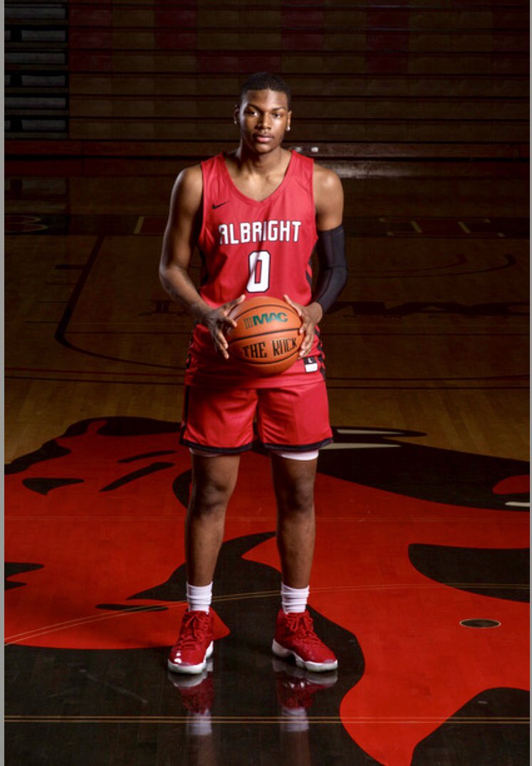 troysmoot11's tweet image. Year✌🏾vibes #ZEROproblems