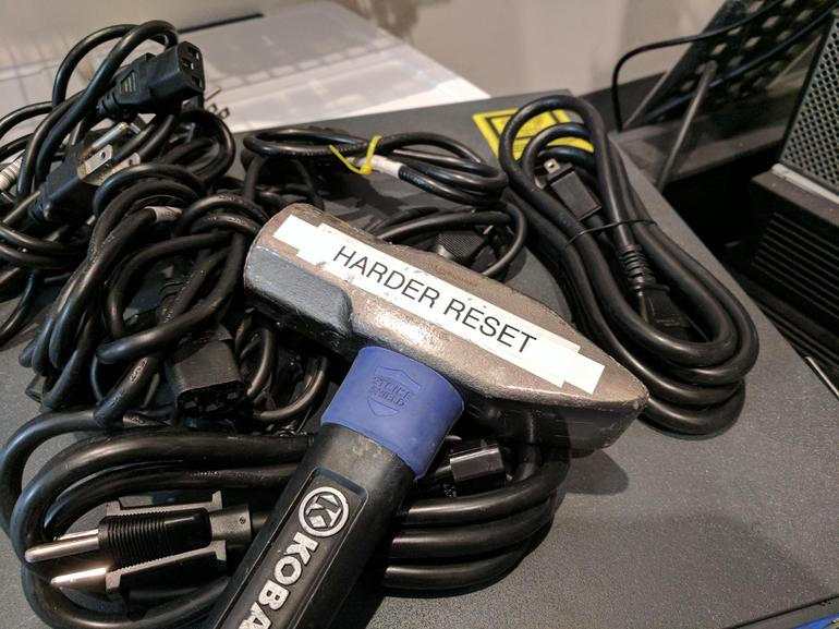 GCONSystems's tweet photo. For those that can relate..
#gconsystems #ITsupport #IThardware #ITservers https://t.co/ZloxnfJlnL